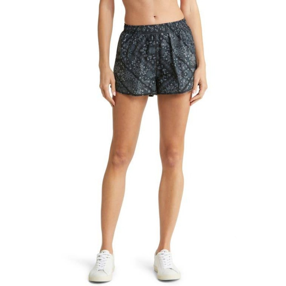 Alo Yoga Women's Black Bandana Print Stride High Waist Shorts Size Medium